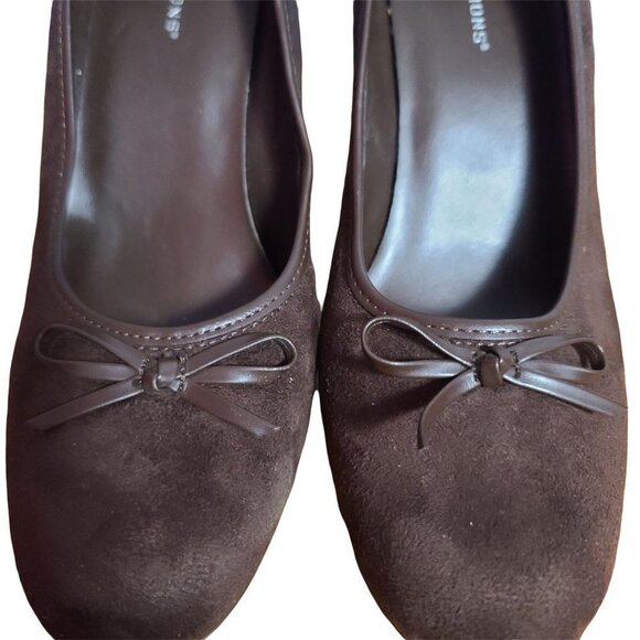Predictions Pumps Heels Womens, Brown suede Bow round toe 3.5 in heel size 8.5 - Picture 4 of 8
